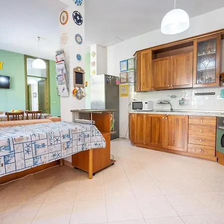 Apartment Ampio In Centro Wifi E 1 Posto Auto *