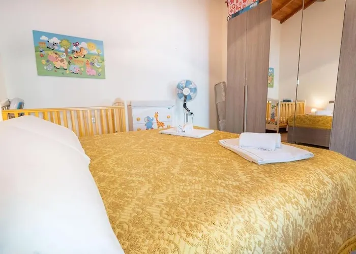 Apartmán Ampio In Centro Wifi E 1 Posto Auto