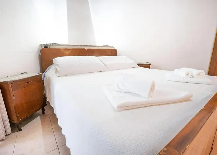 Apartmán Ampio In Centro Wifi E 1 Posto Auto